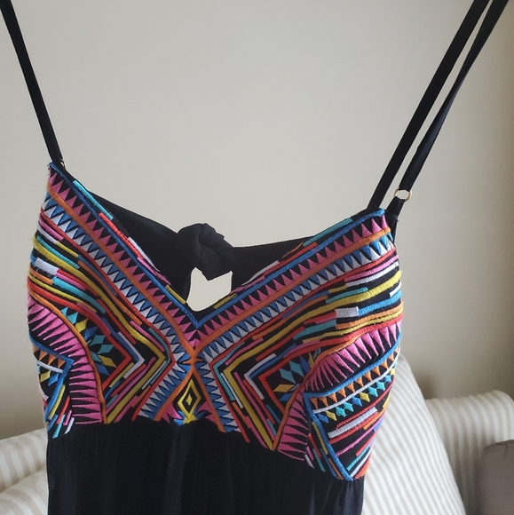 Aruba Black and Colored Bust Sundress Mini - Picture 2 of 13